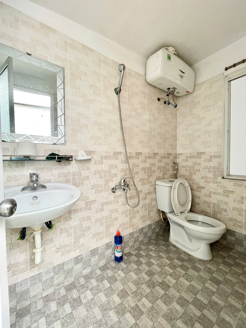 BÁN NHÀ PHỐ TRẦN NGUYÊN HÃN – TRUNG TÂM LÊ CHÂN – HẢI PHÒNG – 3,5 TẦNG – GIÁ 2,05 TỶ